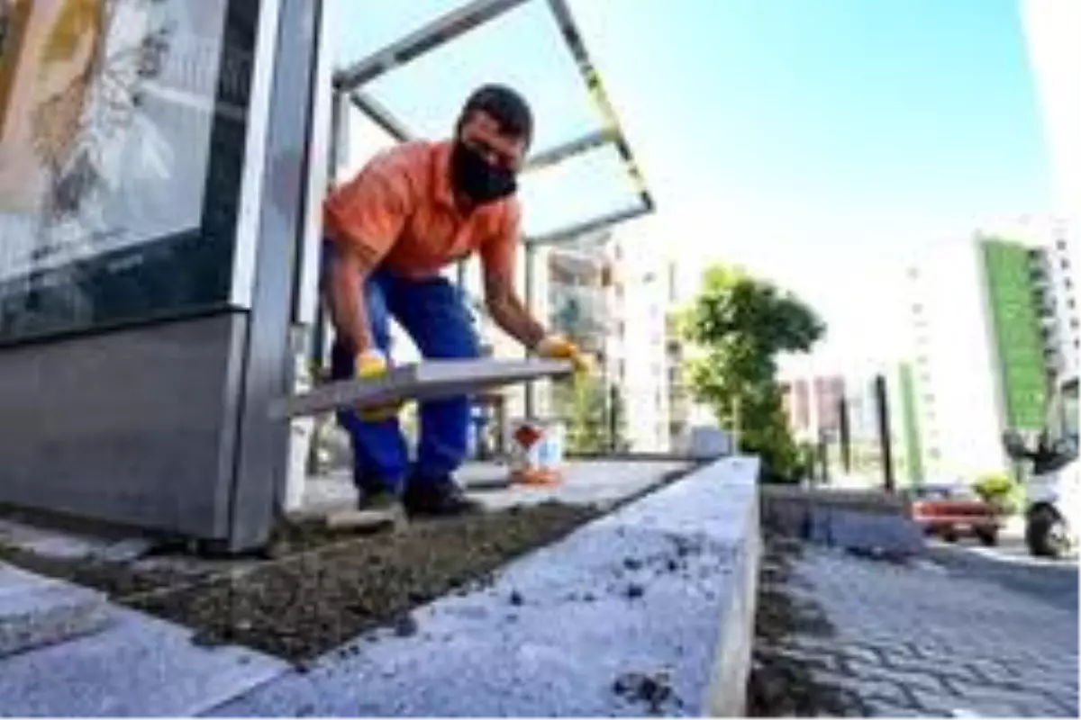 Altındağ\'a konforlu otobüs durakları