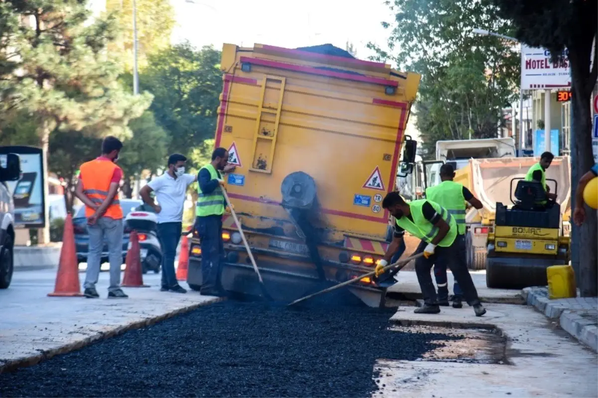 Altyapıda asfalt çalışması başladı