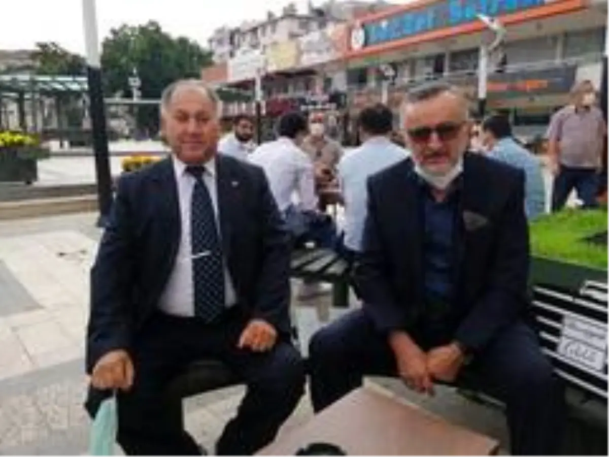 Birlikte başlayıp birlikte bıraktılar