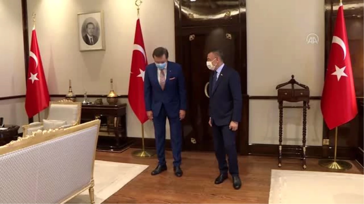 Cumhurbaşkanı Yardımcısı Oktay, TOBB Başkanı Hisarcıklıoğlu ve TEPAV Direktörü Sak\'ı kabul etti