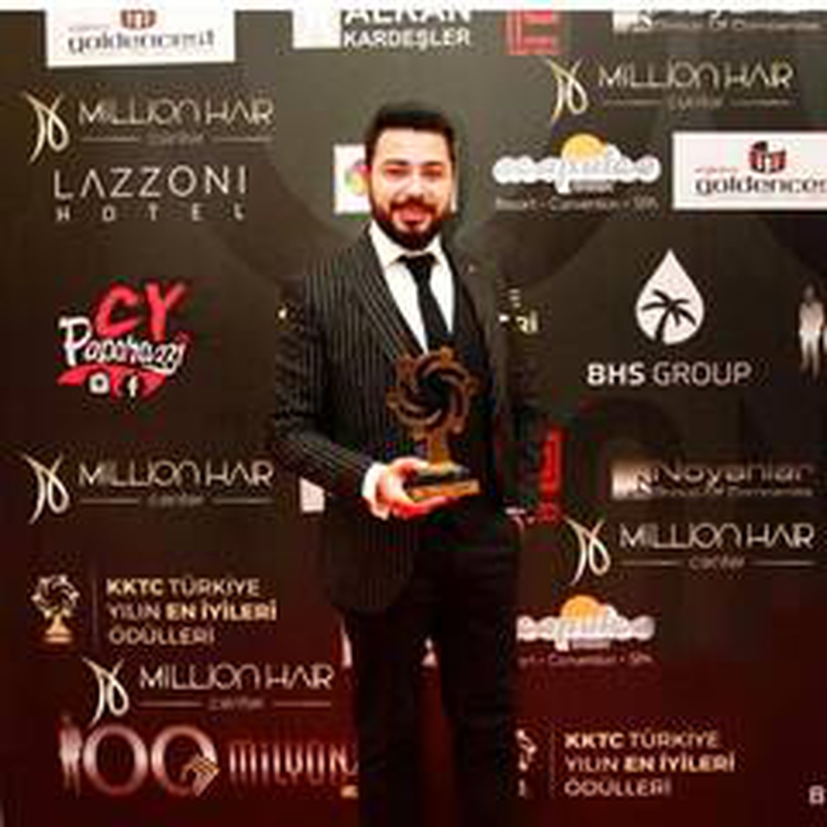 Son Dakika: Million Hair Center CEO\'su Fatih Köse: "Dünyada artan koronavirüs vakaları Türk saç ekim sektörünü...