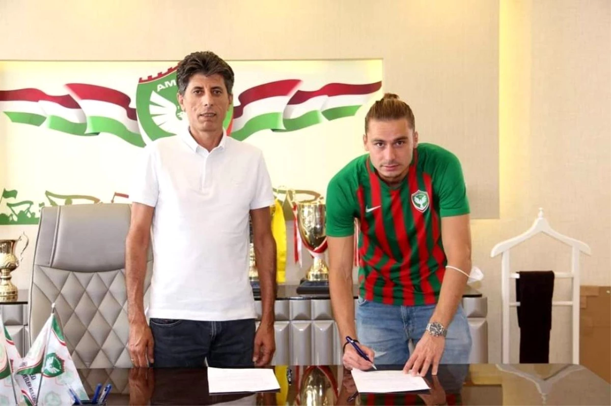 Amedspor\'a deneyimli savunmacı