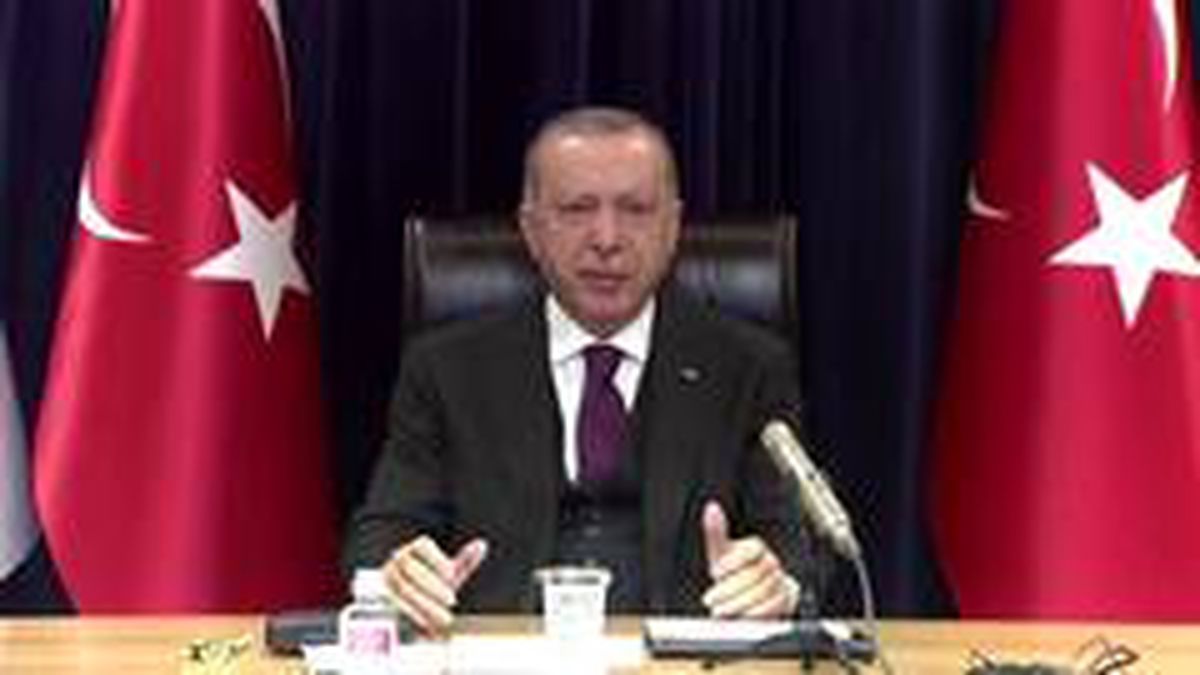Cumhurbaşkanı Erdoğan\'dan Türkiye\'nin dış politikalarını eleştirenlere cevap