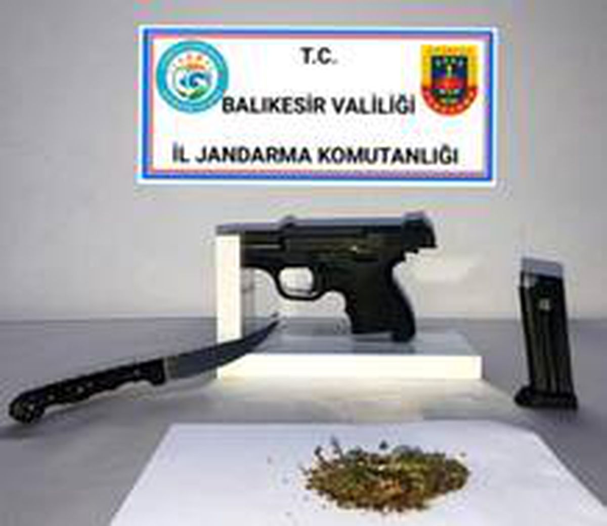 Jandarmanın dikkati yakalattı