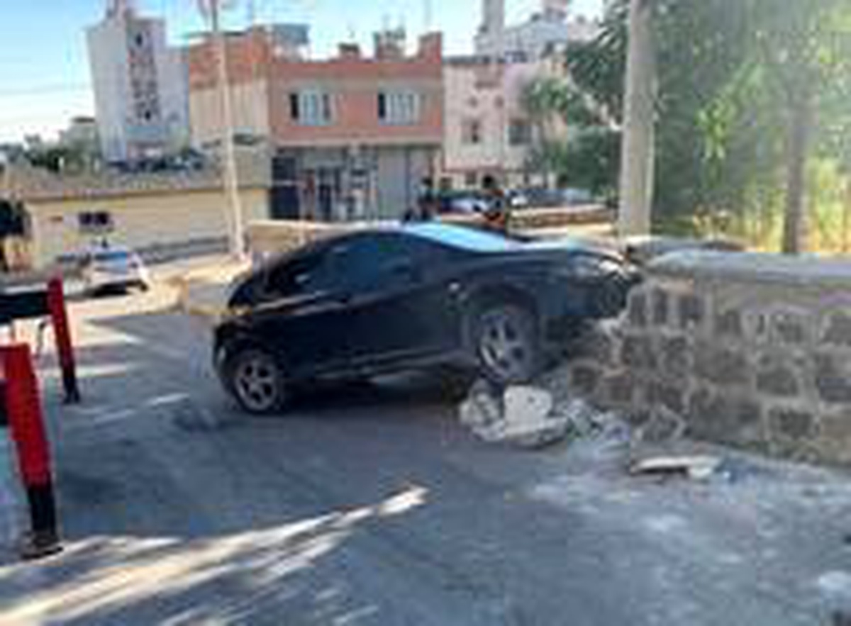 Son dakika haberleri! Kilis\'te el bombası ve patlayıcı madde ele geçirildi