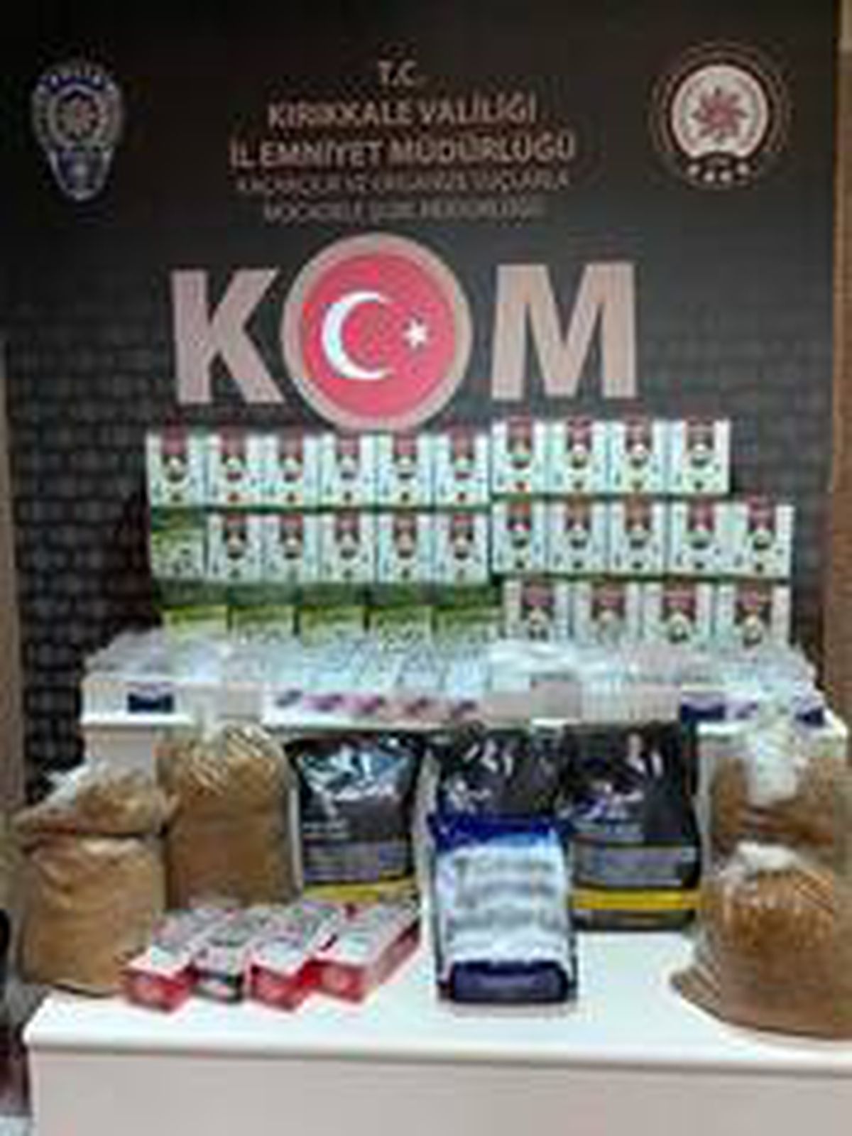 Kırıkkale\'de kaçak tütün ve çay ele geçirildi