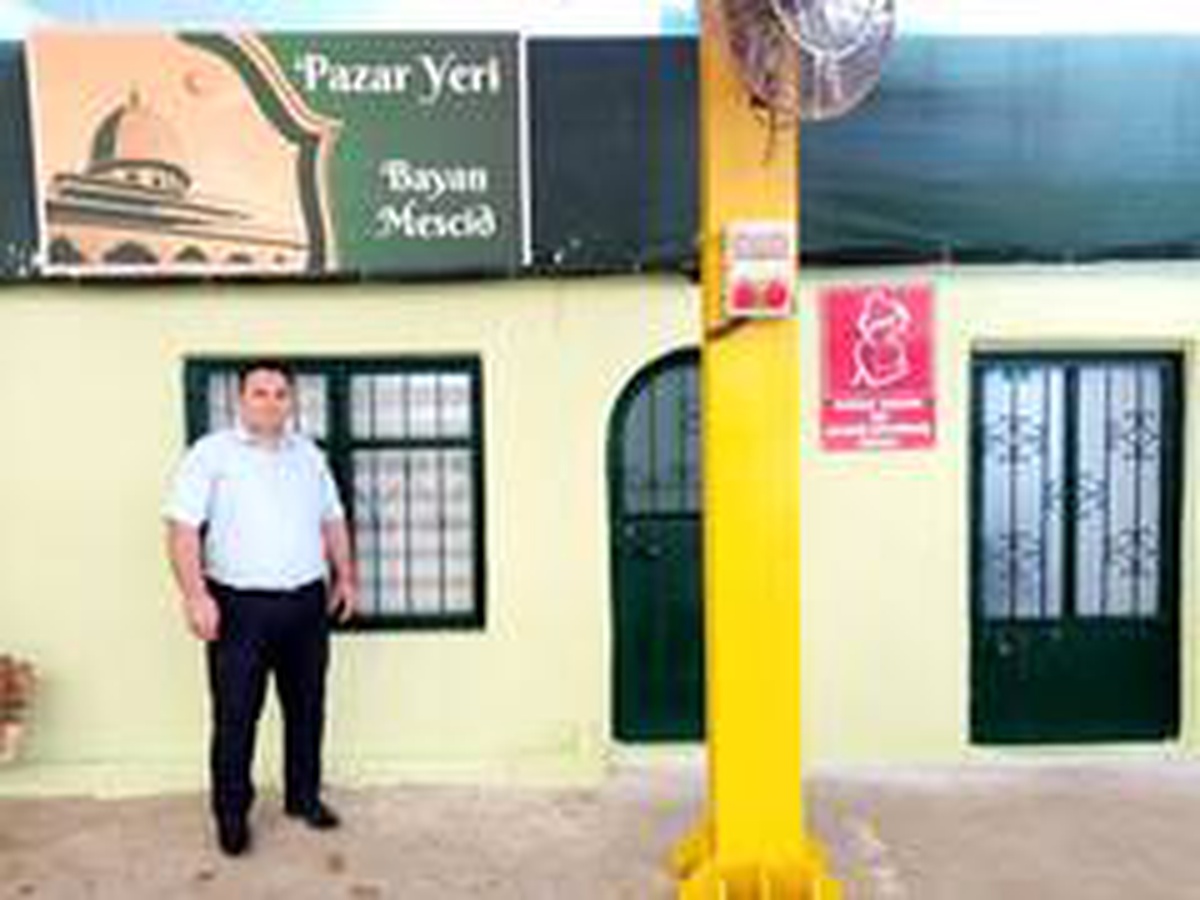 Pazar yerinde kadınlar için mescit yapıldı