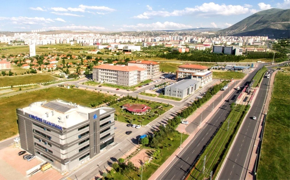 Erciyes Teknopark\'ta Sağlık Bakanlığı onaylı zeytinyağı bazlı propolis çalışması yapıldı