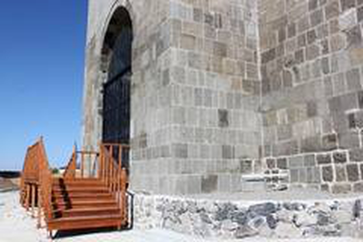 Tarihi Erzurum Kalesi\'nin çehresi değişti