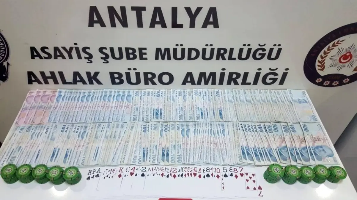 Antalya\'da kumar oynama, sosyal mesafe ve maske ihlaline 905 bin lira ceza