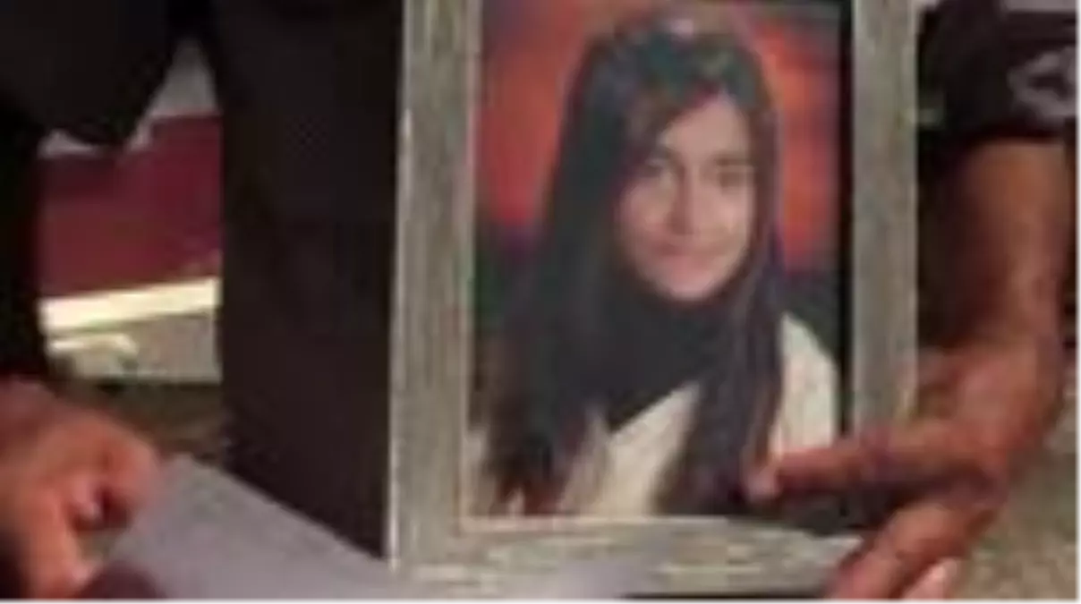 Son dakika haberi! İzmir\'de evlat nöbeti tutan baba, asker olmak için dilekçe verdi