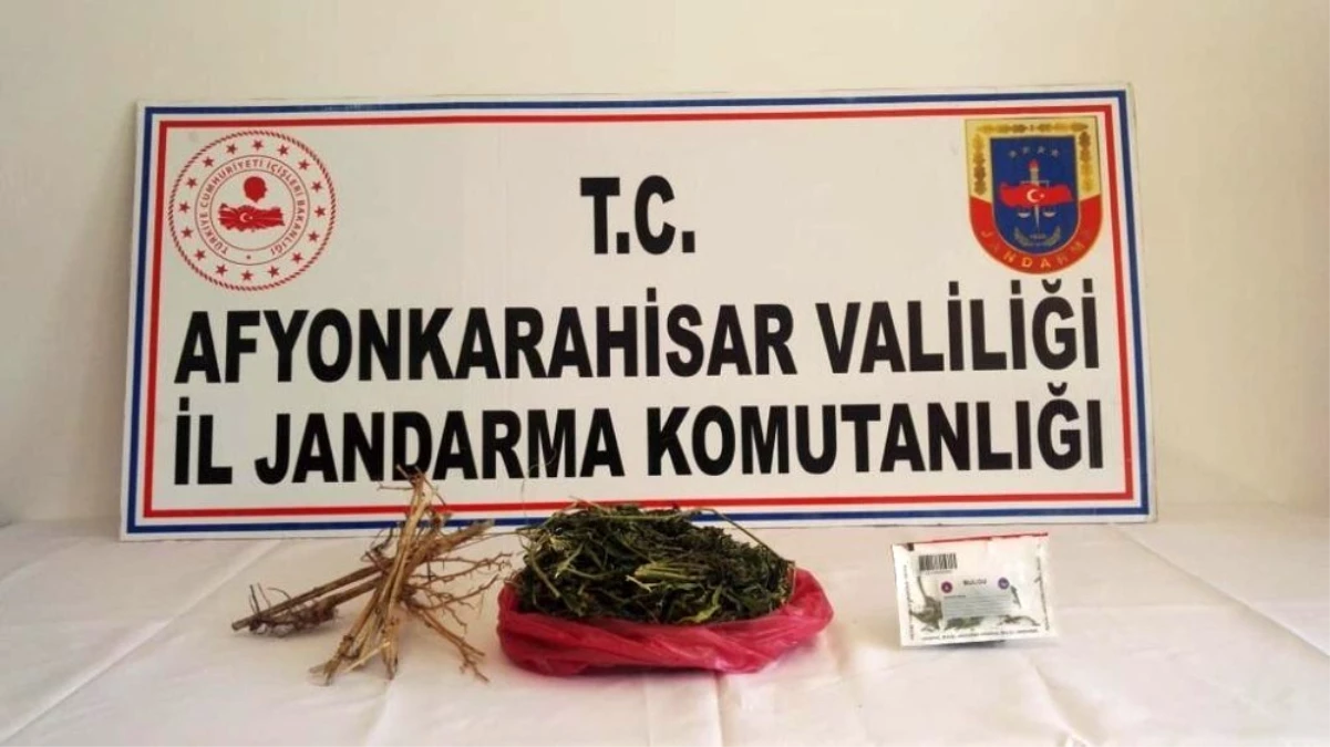 Jandarma zehir tacirlerinin kimliğini kola yapılan dövmeden tespit etti