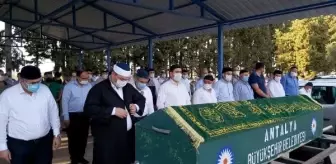Otomobilin çarptığı 7 yaşındaki Ömer, hayatını kaybetti (3)