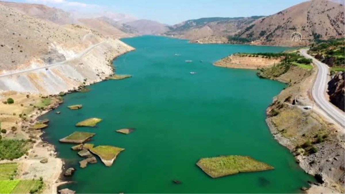 Çat Barajı\'nın "yüzen adaları" turizme kazandırılacak