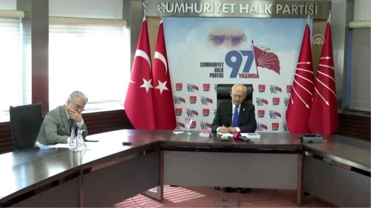 CHP Genel Başkanı Kılıçdaroğlu, gazilerle görüştü