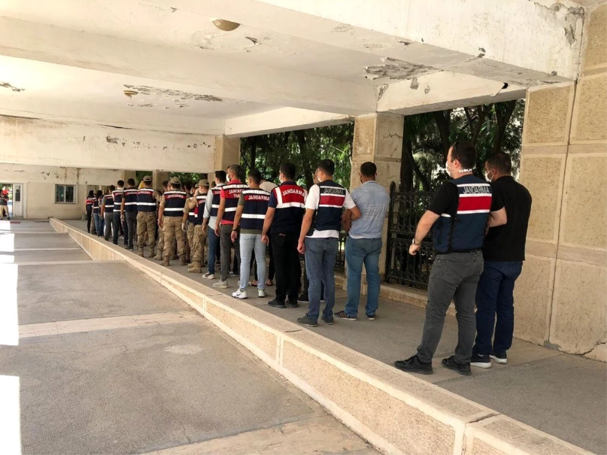 Mardin\'de fuhuş operasyonu: 47 gözaltı