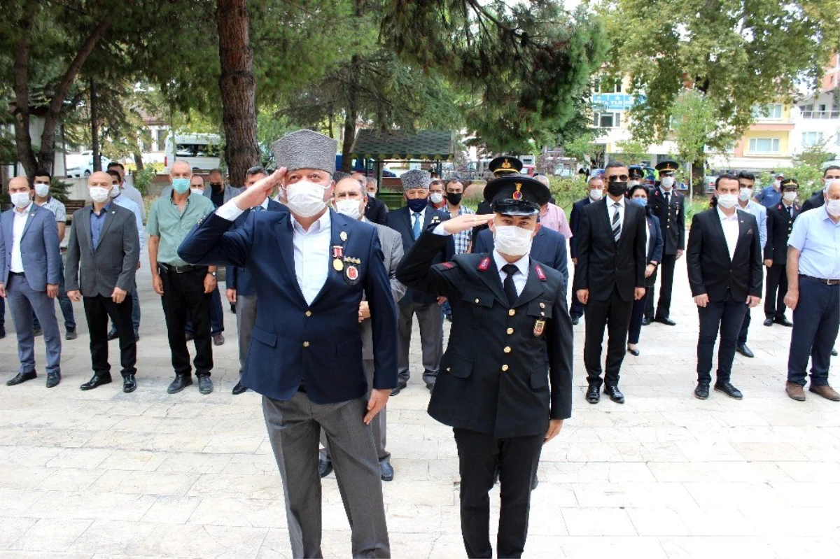 Osmaneli\'de Gaziler Günü töreni
