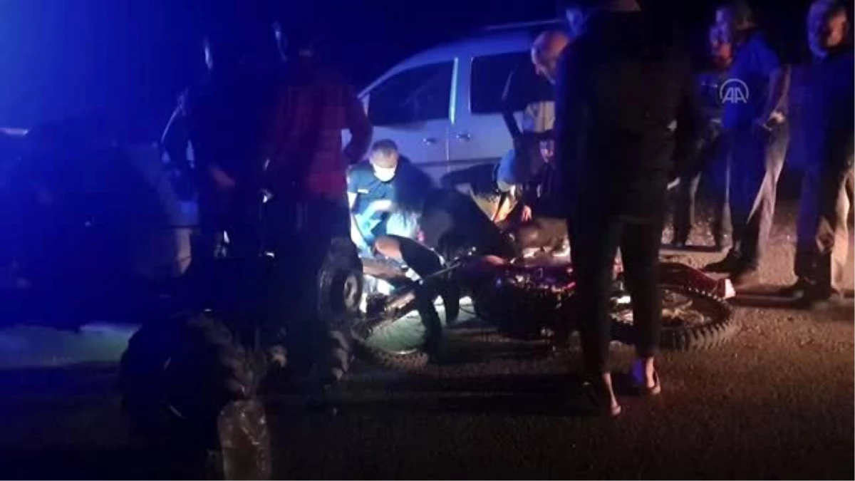 Tarım aracı ile motosiklet çarpıştı: 3 kişi yaralı - DÜZCE