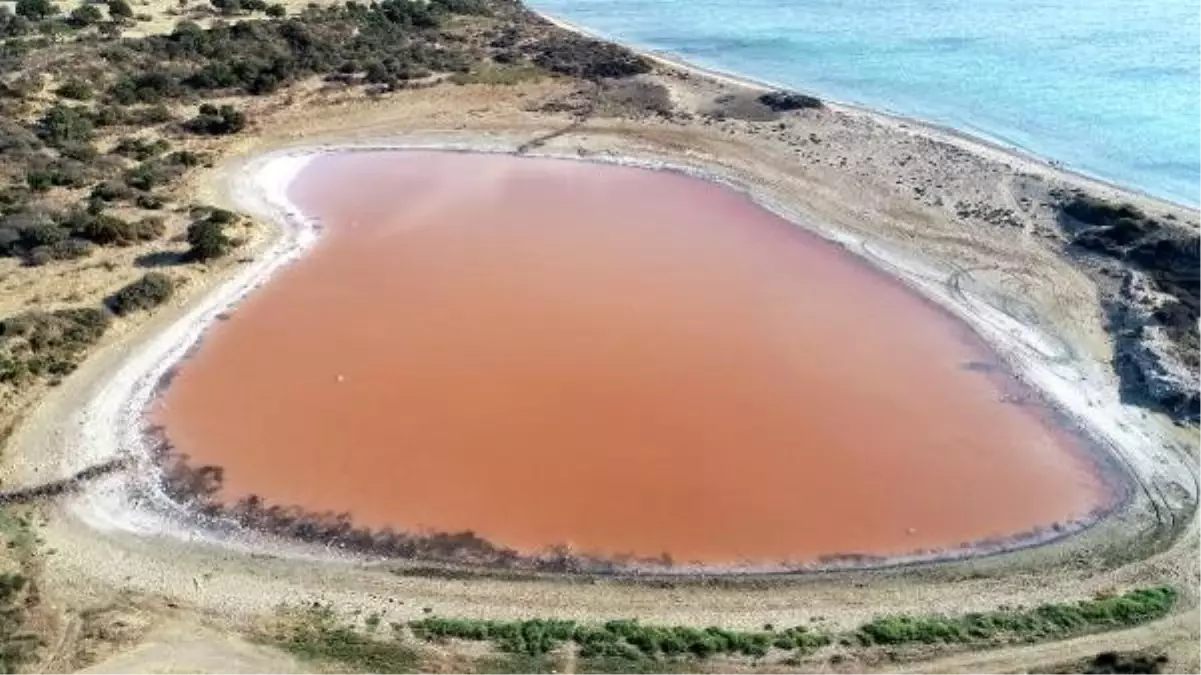 2 bin yıllık antik liman, kalpli pembe göle dönüştü