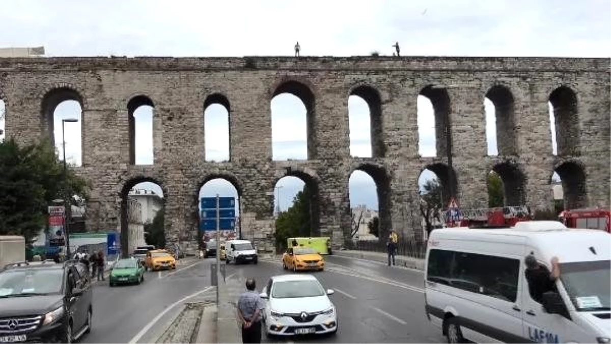 Bozdoğan Kemeri\'nde intihar girişimi! Hayattan bıktığı için ölmek isteyen vatandaş güçlükle sakinleştirildi