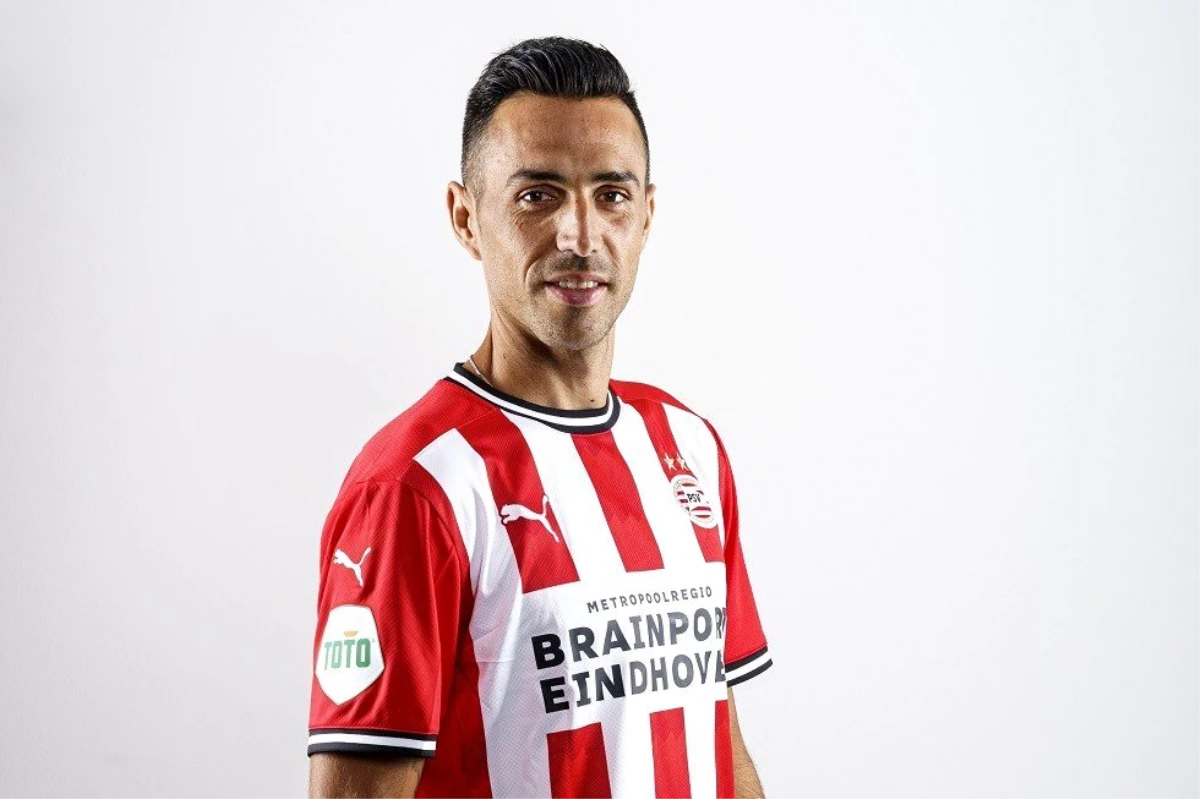 Eran Zahavi PSV\'ye transfer oldu