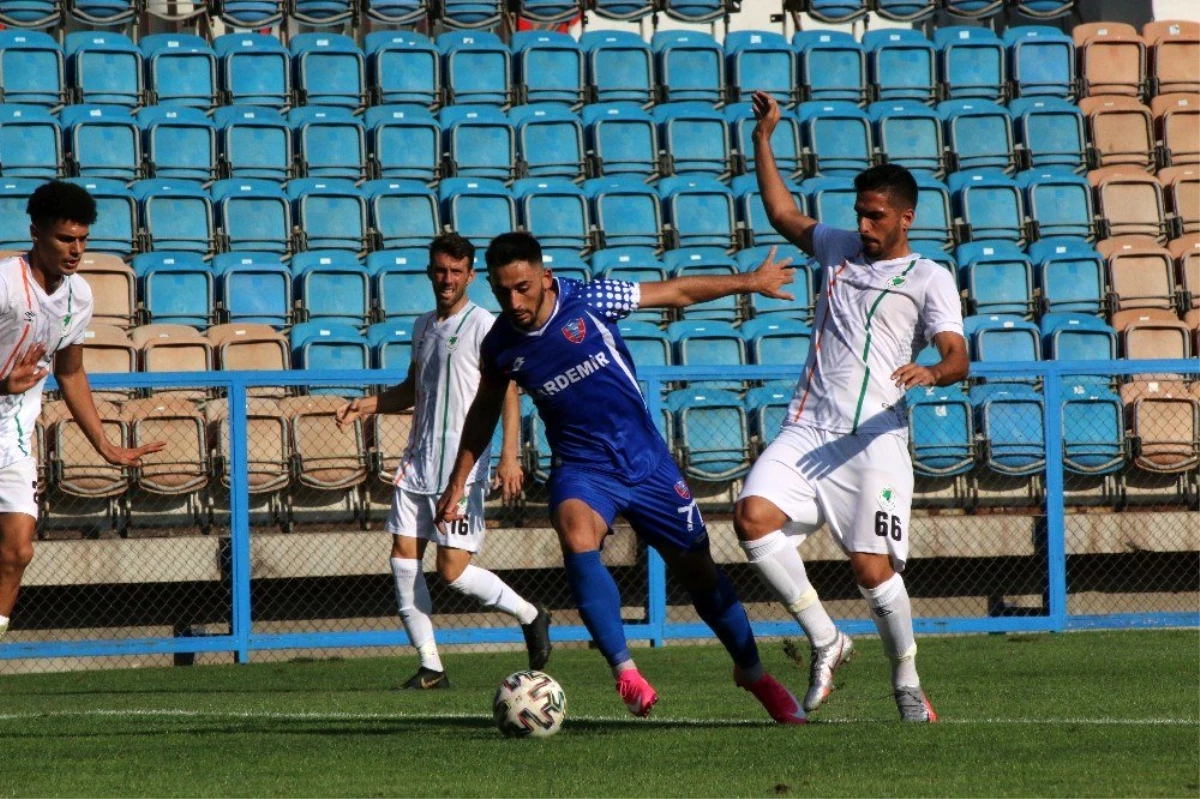 Misli.com 2. Lig: Kardemir Karabükspor: 0 Mamak FK: 3