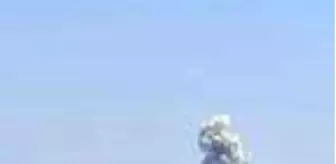 Son dakika gündem: Rus uçakları, Suriye'nin İdlib kentinin güneyini bombalıyor