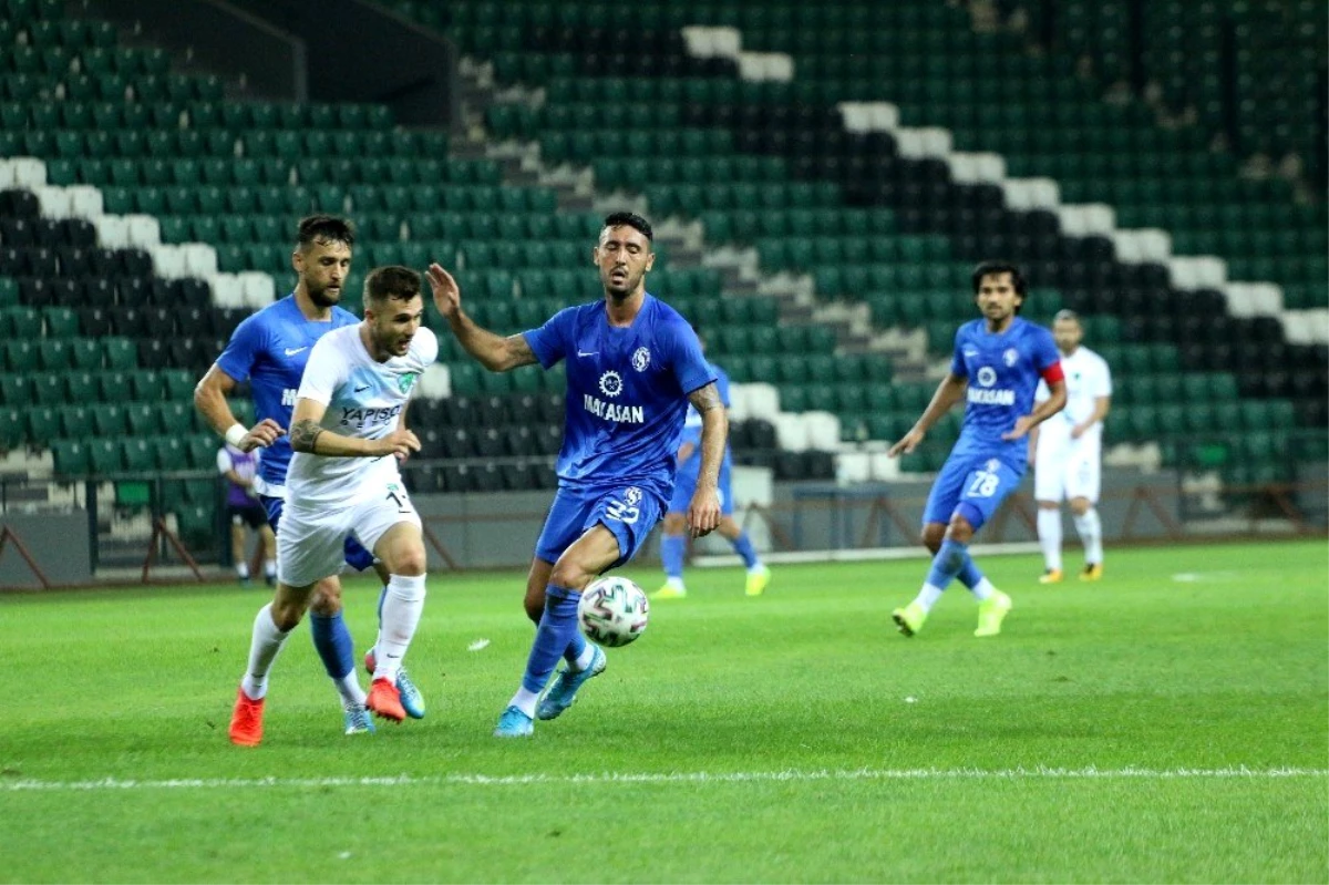 TFF 2. Lig: Kocaelispor: 0 Sarıyer: 0