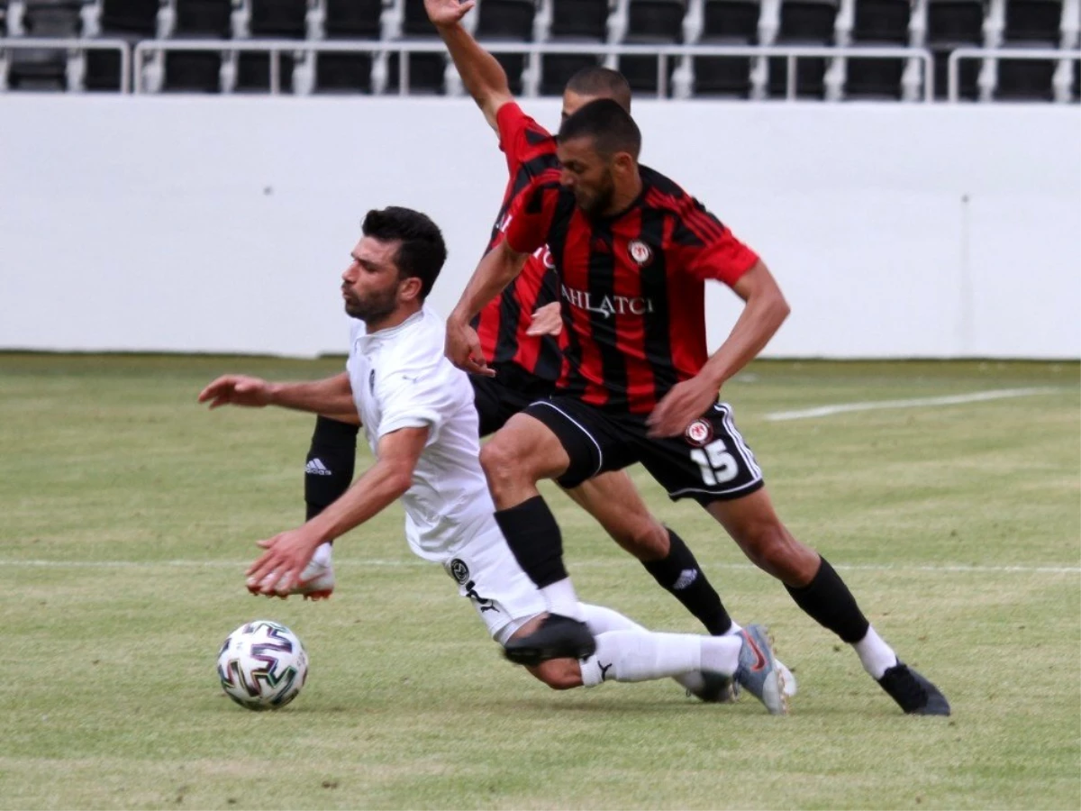 TFF 2. Lig: Yeni Çorumspor FK: 1 Manisa FK: 3