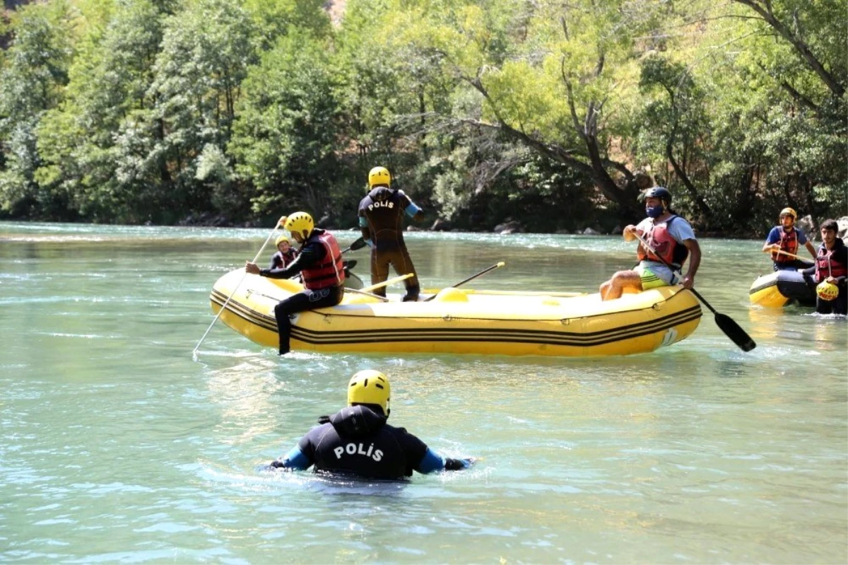 Tunceli\'de kayıp kardeşlerden birinin cansız bedenine ulaşıldı