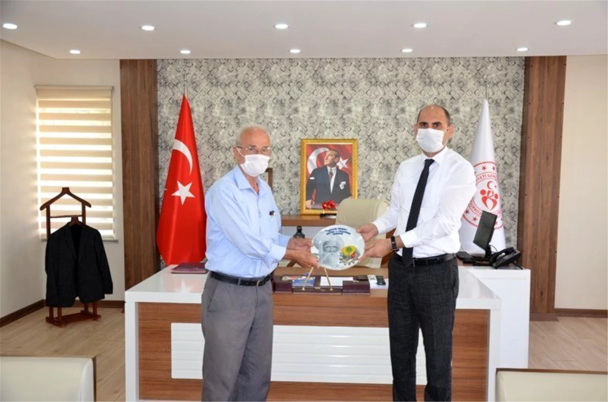 Bilecik Edebali Kültür ve Araştırma Derneğini Başkanı Durmuş\'tan İl Müdürü Özdemir\'e ziyaret