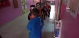 Eğitimde yeni normalde öğrenciler ders başı yaptı