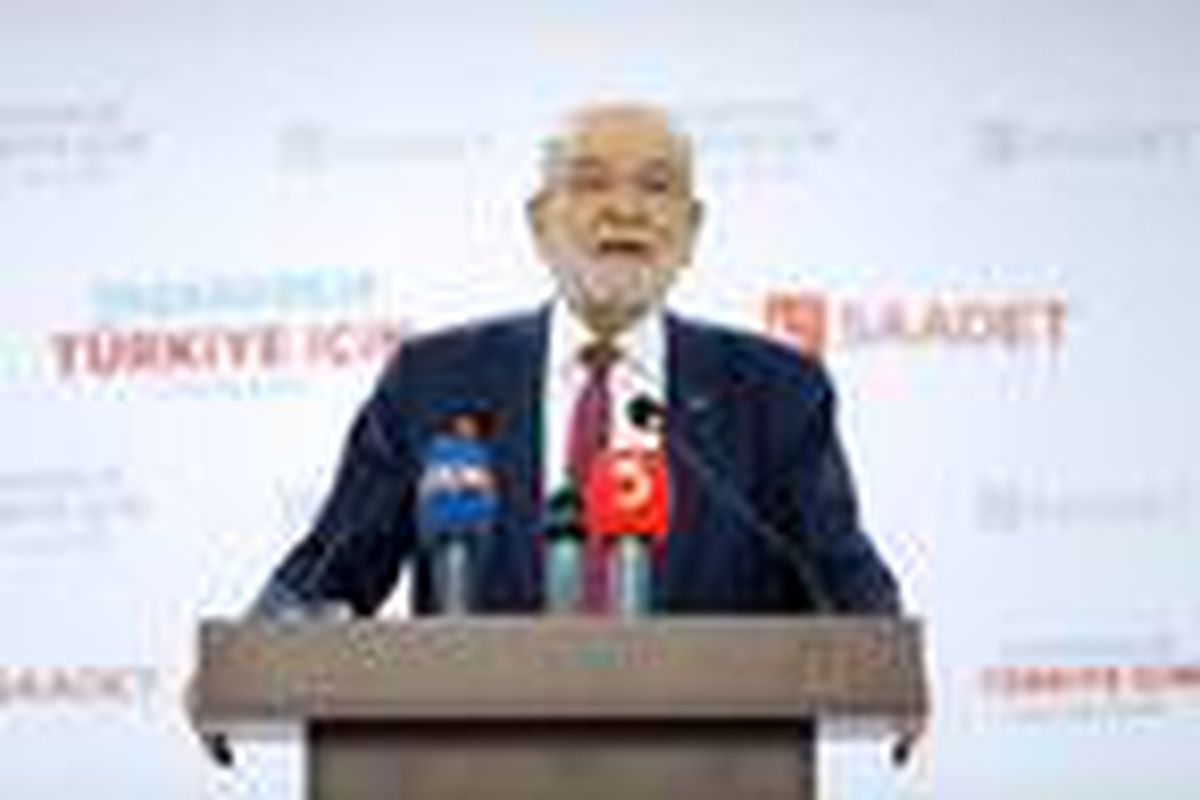 Karamollaoğlu, partisinin 21 maddelik eğitim manifestosunu paylaştı