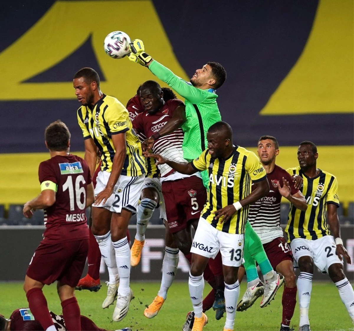 Süper Lig: Fenerbahçe: 0 A. Hatayspor: 0 (İlk yarı)