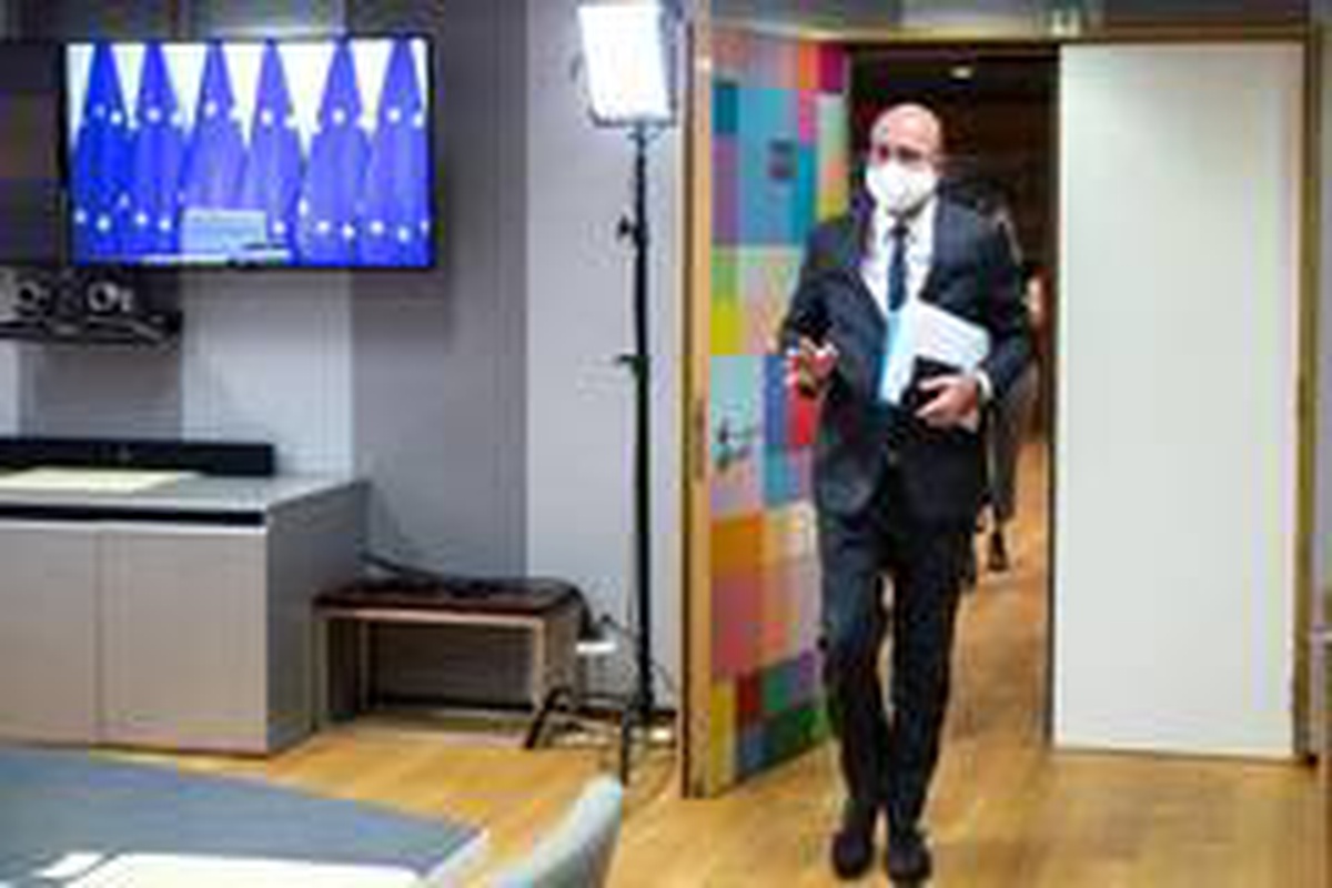 AB Konseyi Başkanı Michel karantinaya alındı, AB liderler zirvesi ertelendi