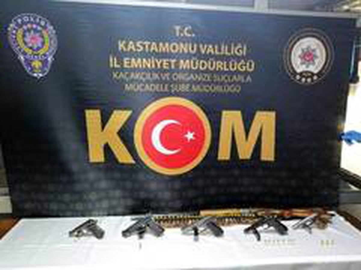 Son dakika... Emniyet Müdürlüğünden ruhsatsız silah operasyonu