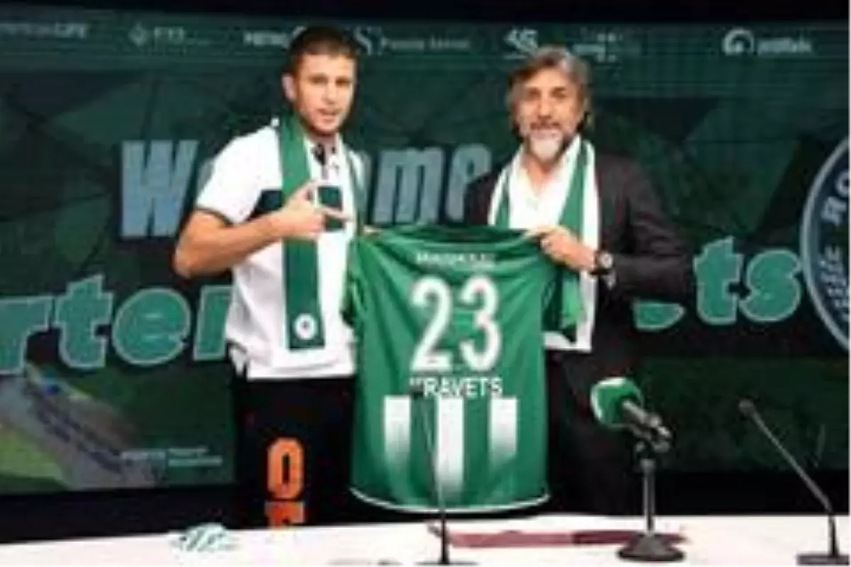 Konyaspor\'da 3 imza birden