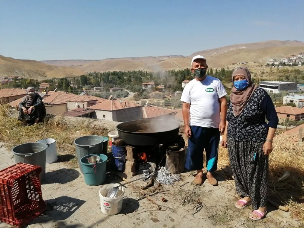 Yeşilhisar\'da pekmez yapımı başladı