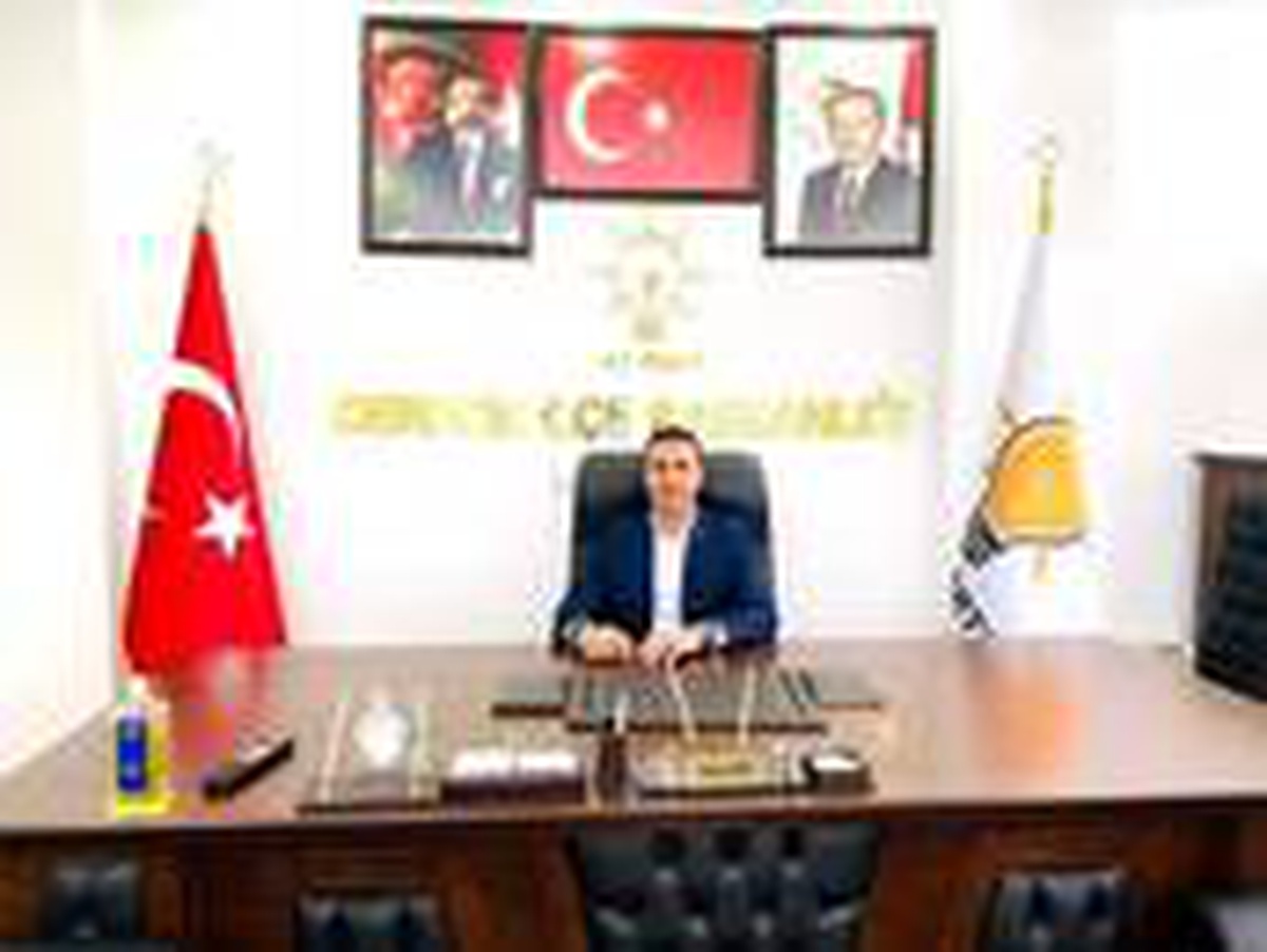 AK Parti Derecik İlçe Başkanlığına Akgündüz getirildi