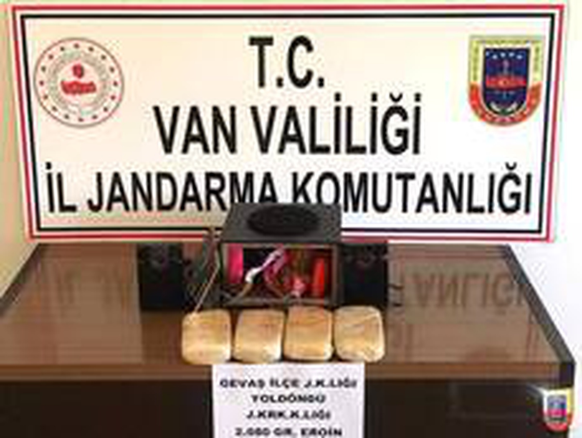 Gevaş\'ta 2 kilo 80 gram eroin ele geçirildi