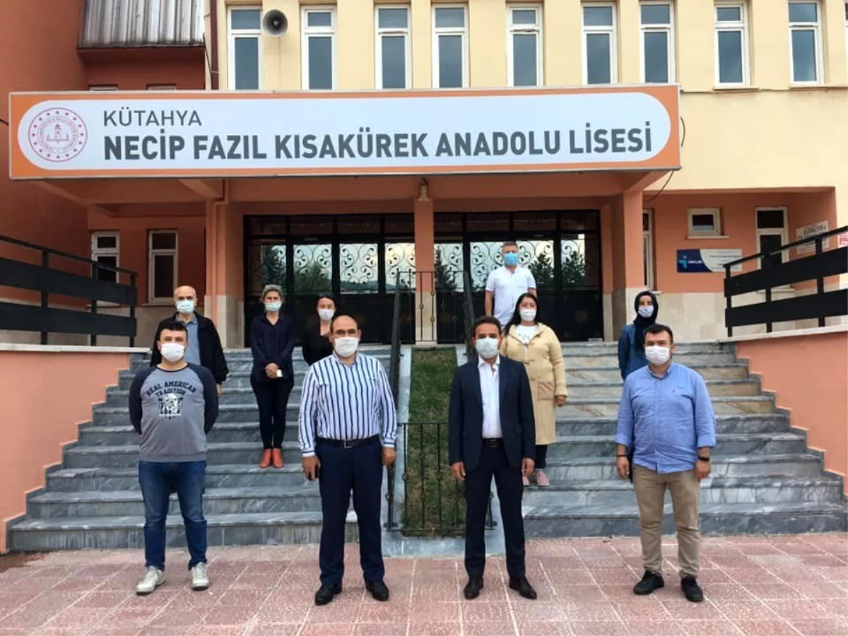 Milletvekili İshak Gazel, Necip Fazıl Kısakürek Anadolu Lisesi\'ni ziyaret etti