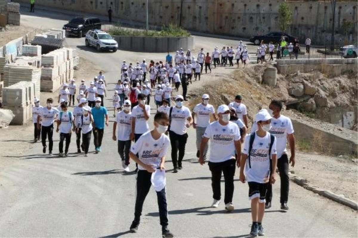 Şırnak\'ta, \'Avrupa Hareketlilik Haftası\' yürüyüşü