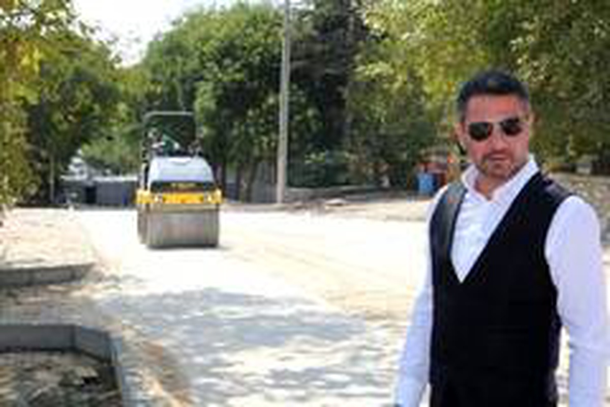 Sivrihisar\'da yol çalışmaları aralıksız sürüyor