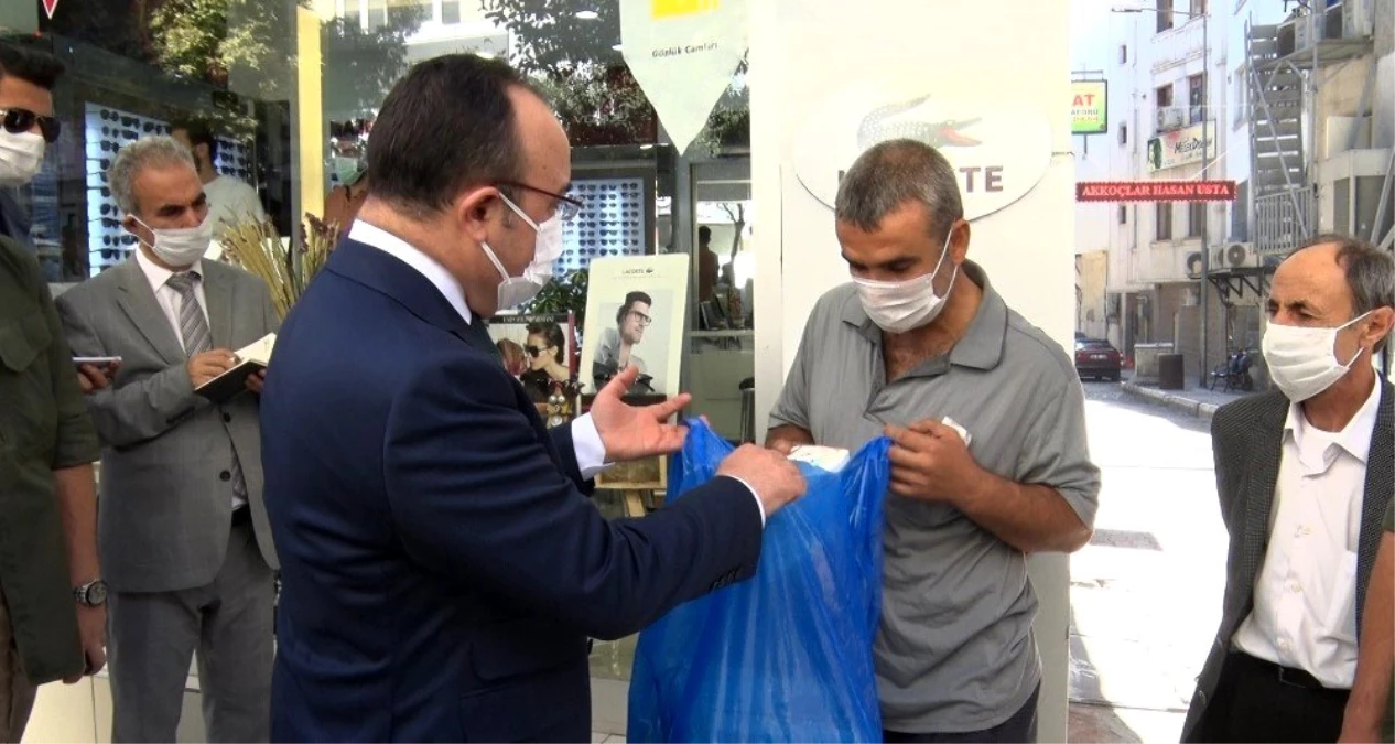 Vali, engelli şahsın tüm maskelerini satın aldı, ilgilenilmesi için talimat verdi