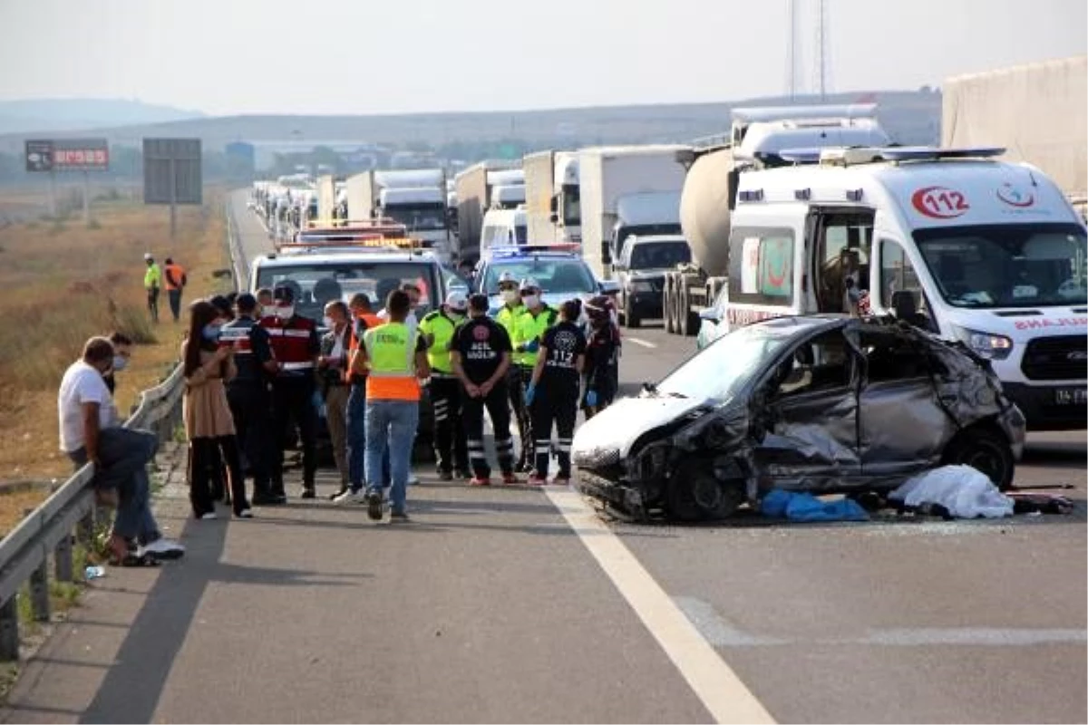 Son dakika haber: Yoldaki lastik kazaya yol açtı: 1 ölü, 1 yaralı