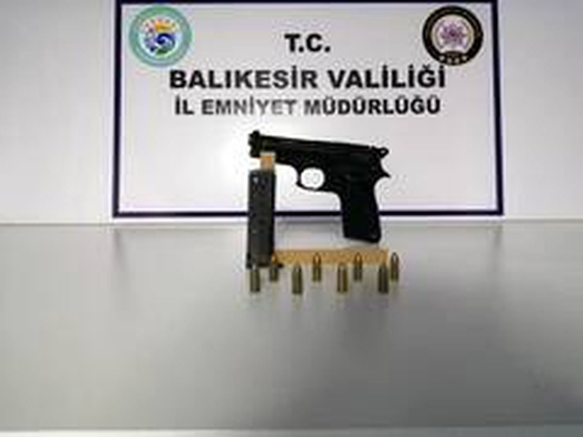 Balıkesir\'de 3 silah ele geçirildi