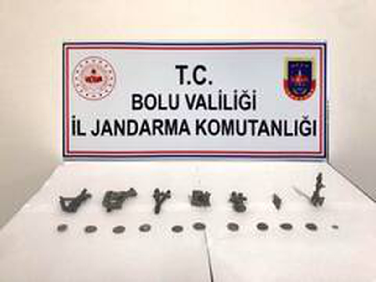 Bolu\'da çok sayıda tarihi eser ele geçirildi: 1 gözaltı