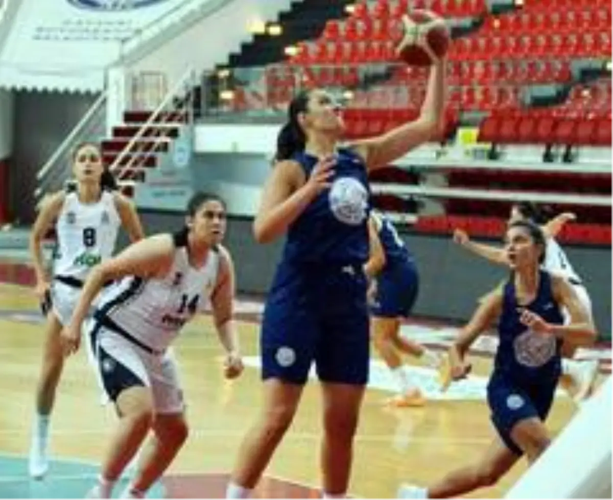 Erciyes Cup: Beşiktaş: 76 Hatay Büyükşehir: 87