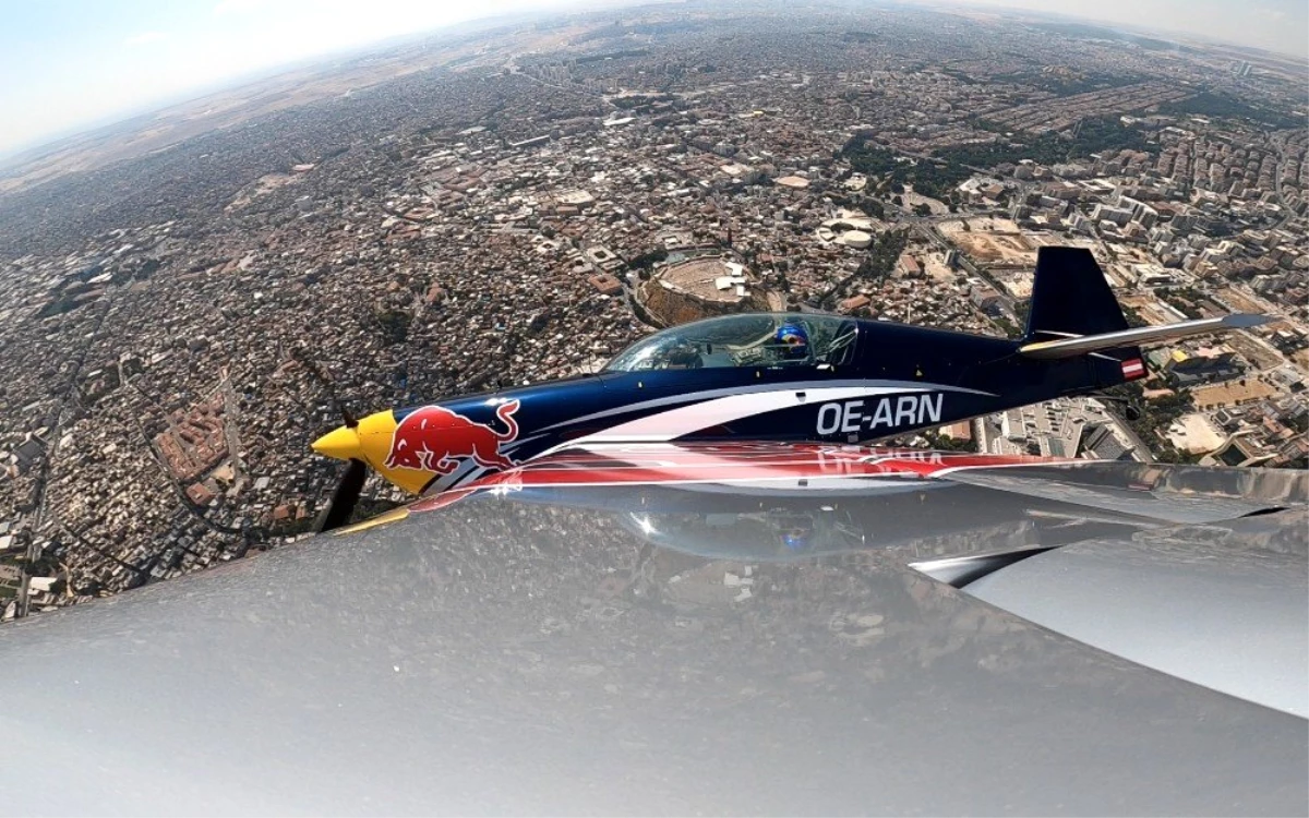 Gaziantep\'ten Red Bull Sky Tour geçti