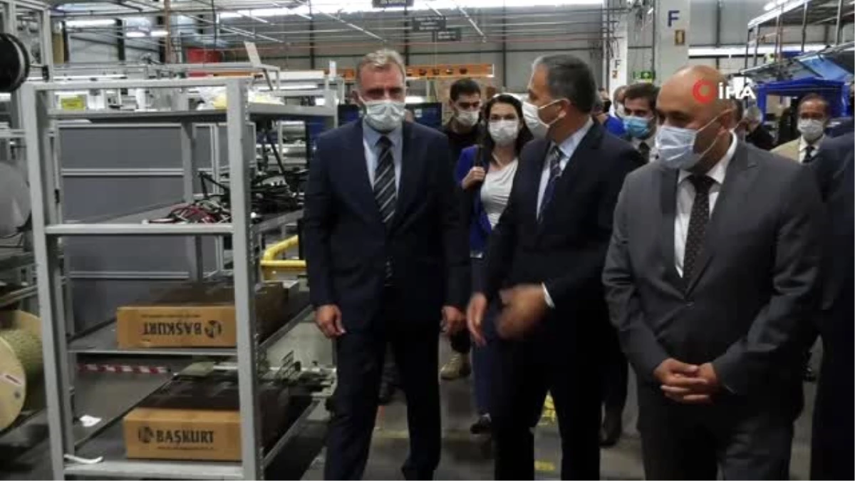 Vali Yerlikaya, Mercedes-Benz Türkiye Fabrikasını ziyaret etti